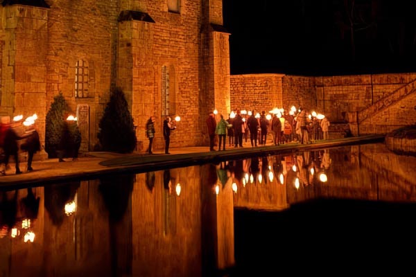 2026 04 04 flambeaux