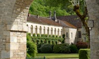 Porterie de l'abbaye de Fontenay