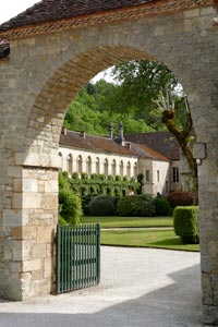 Porterie de l'abbaye de Fontenay
